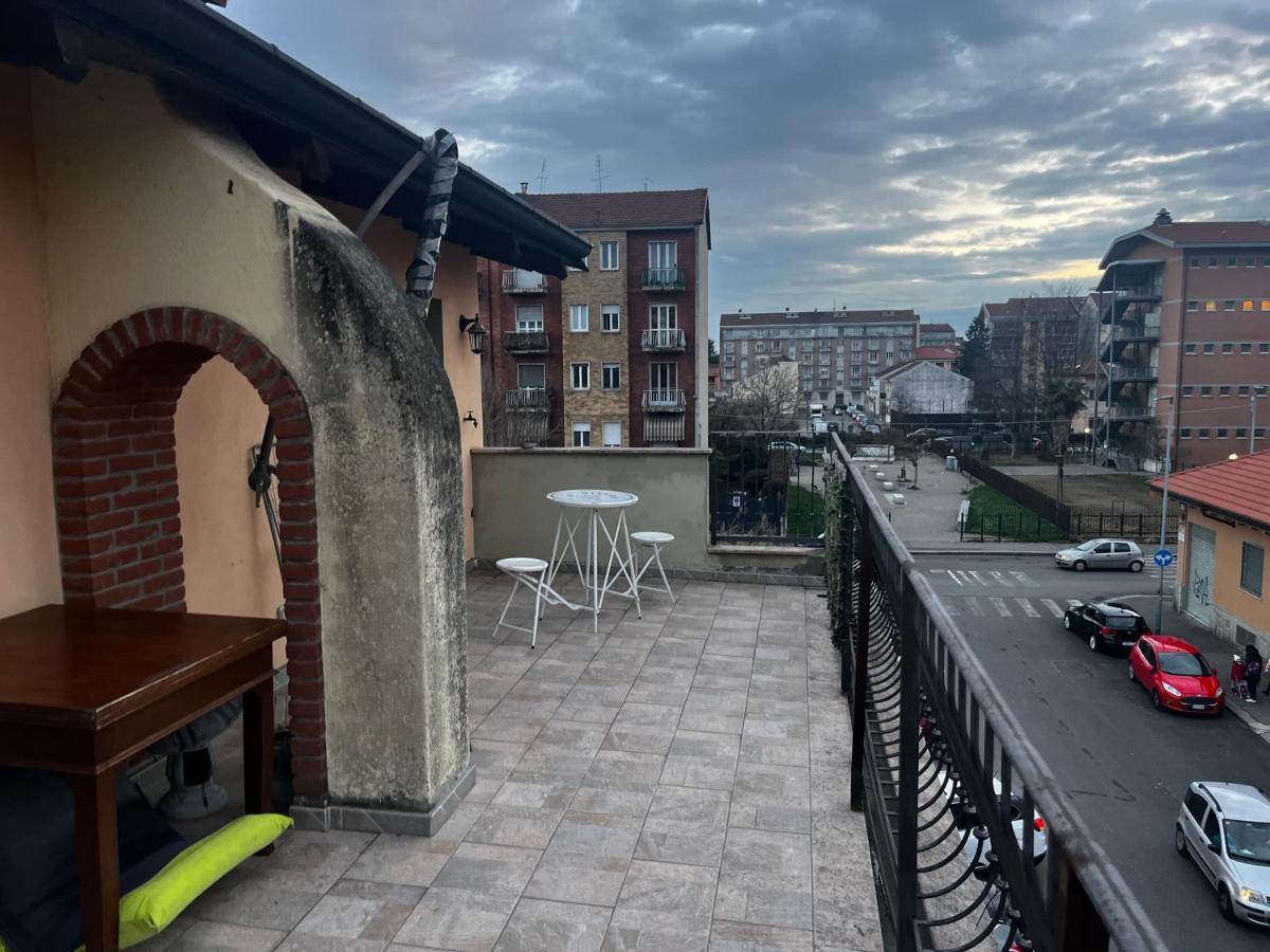 Apartment Yellow House Turin